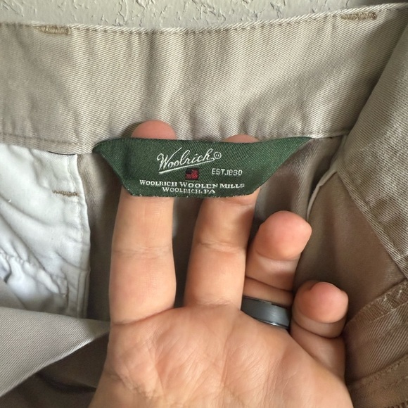 Men’s 38 Waist Tan Woolrich Khaki Casual/Business Shorts - Picture 5 of 8